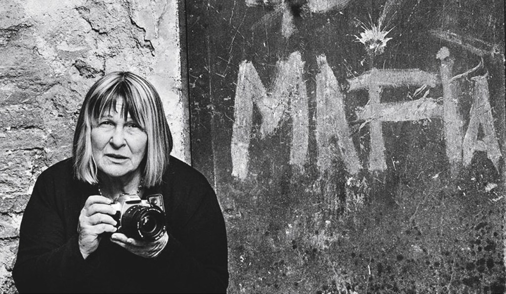 La Onlus memoria nel cuore ricorda la carissima amica Fotoreporter LETIZIA BATTAGLIA – Premio Piersanti Mattarella 2015